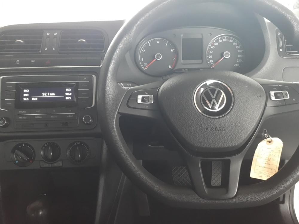 Volkswagen Polo Vivo Hatch 1.6 Comfortline Tiptronic