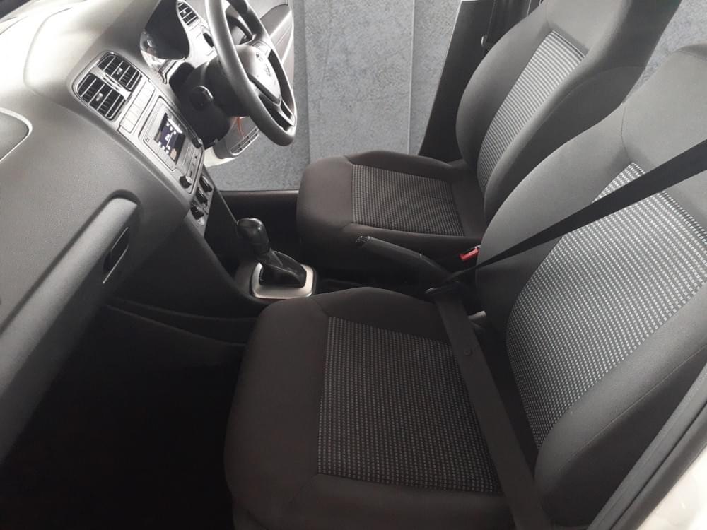 Volkswagen Polo Vivo Hatch 1.6 Comfortline Tiptronic