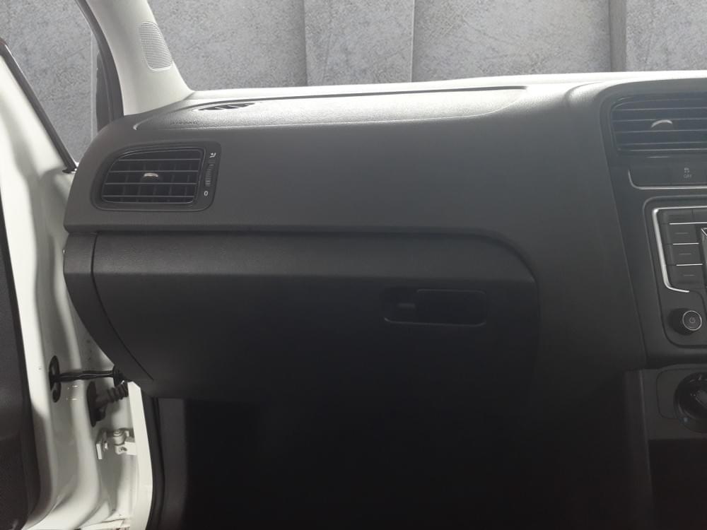 Volkswagen Polo Vivo Hatch 1.6 Comfortline Tiptronic
