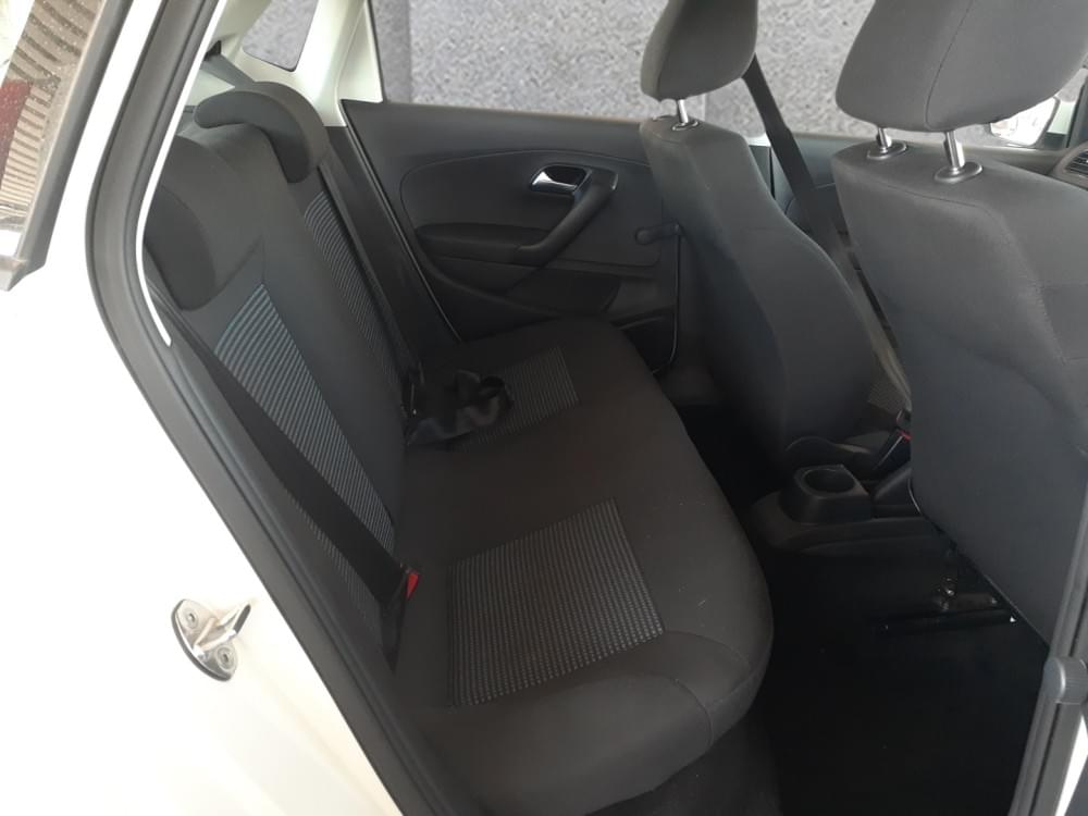 Volkswagen Polo Vivo Hatch 1.6 Comfortline Tiptronic