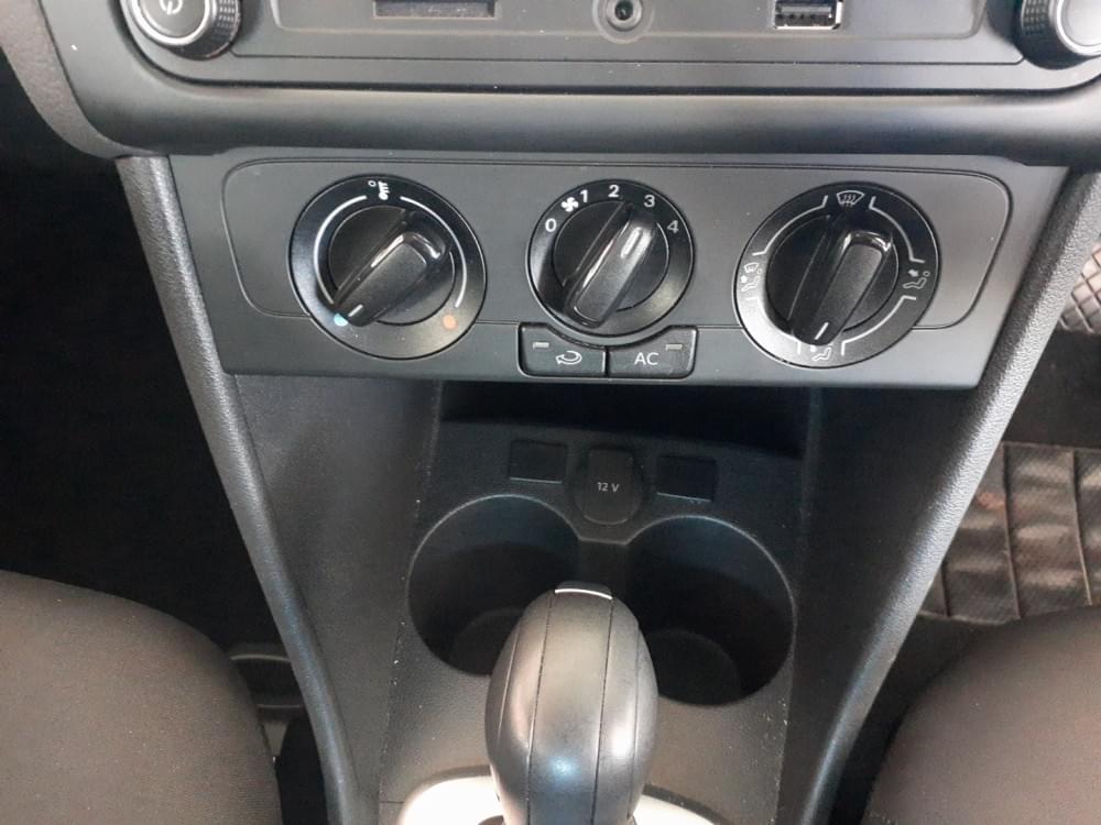 Volkswagen Polo Vivo Hatch 1.6 Comfortline Tiptronic