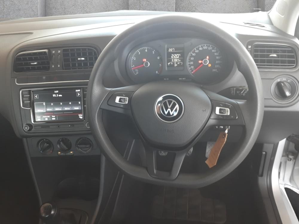 Volkswagen Polo Vivo Hatch 1.4 Trendline