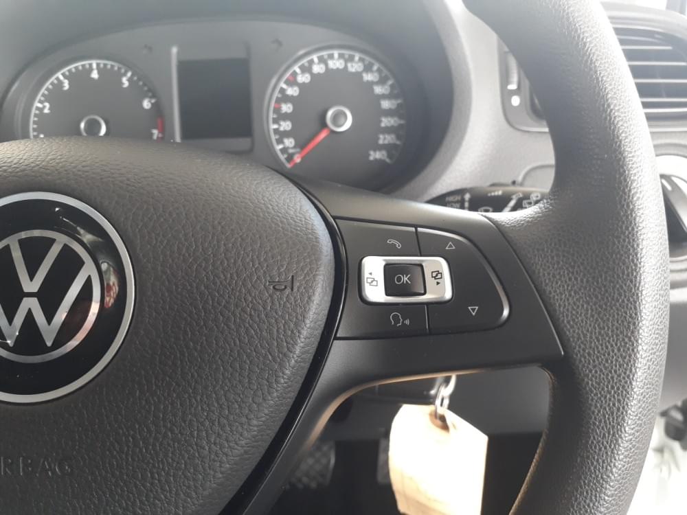 Volkswagen Polo Vivo Hatch 1.6 Comfortline Tiptronic