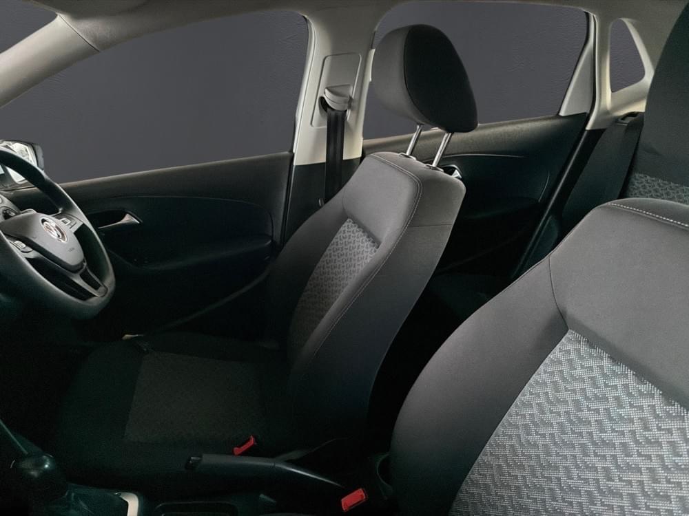 Volkswagen Polo Vivo Hatch 1.6 Life Tipt