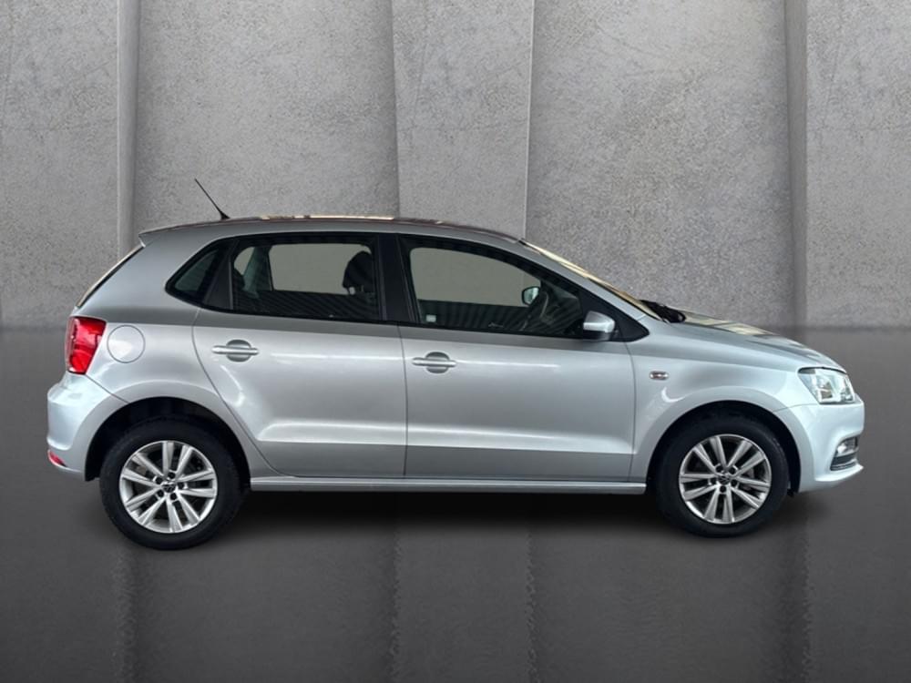 Volkswagen Polo Vivo Hatch 1.6 Comfortline Tiptronic
