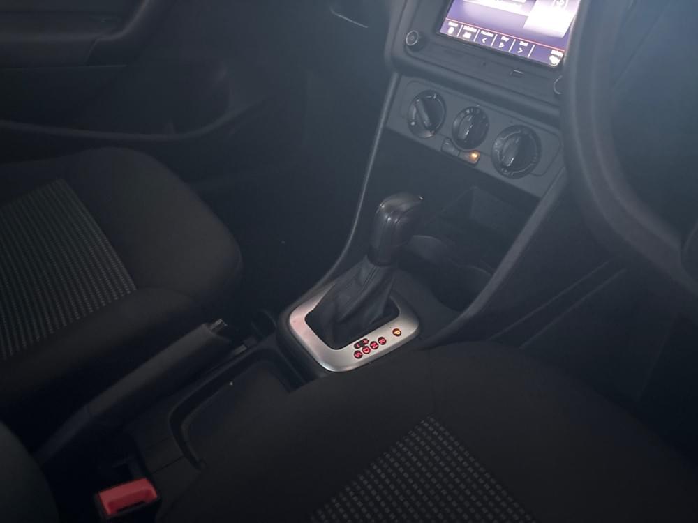 Volkswagen Polo Vivo Hatch 1.6 Comfortline Tiptronic