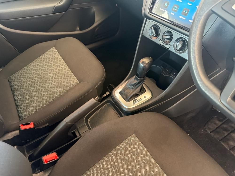 Volkswagen Polo Vivo Hatch 1.6 Life Tipt