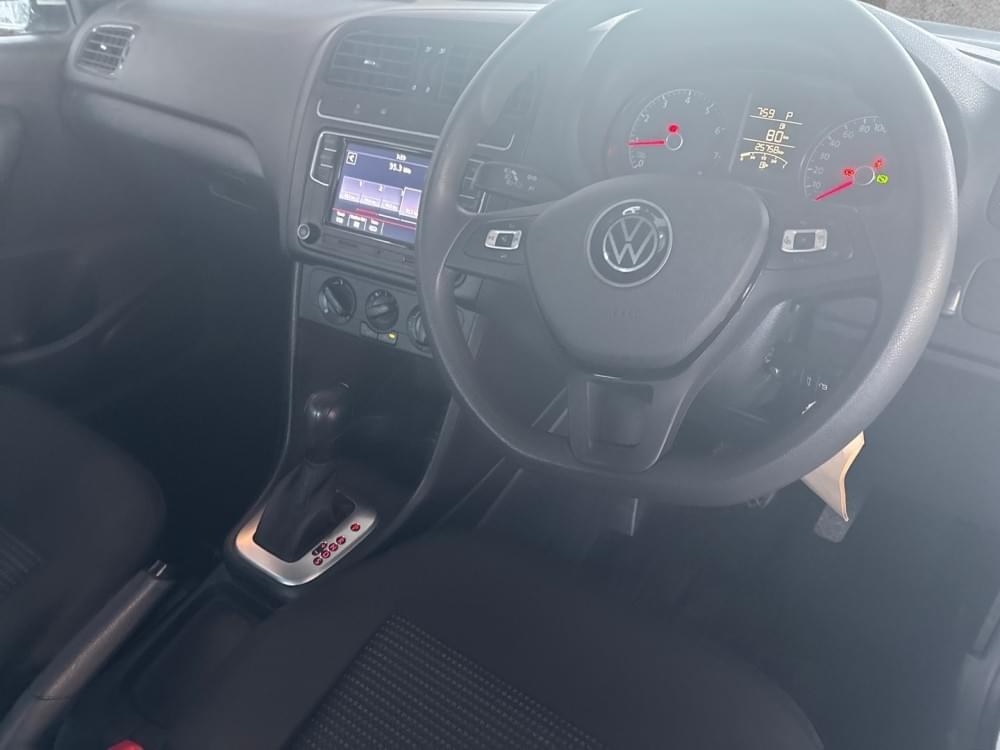 Volkswagen Polo Vivo Hatch 1.6 Comfortline Tiptronic