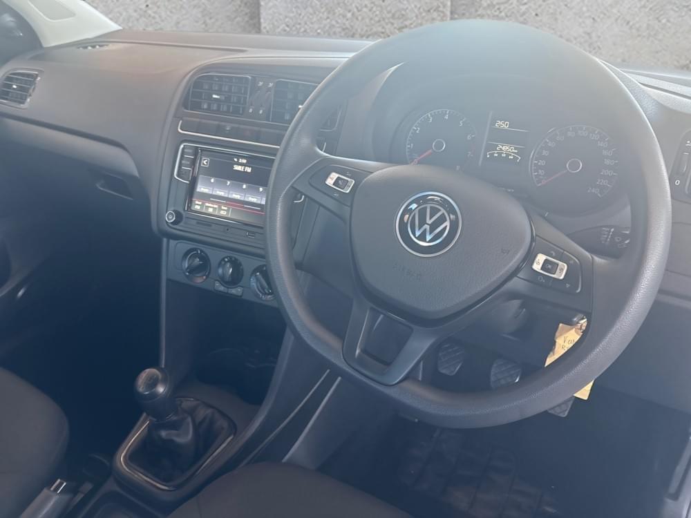 Volkswagen Polo Vivo Hatch 1.4 Trendline