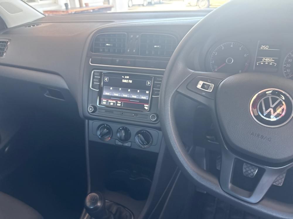 Volkswagen Polo Vivo Hatch 1.4 Trendline