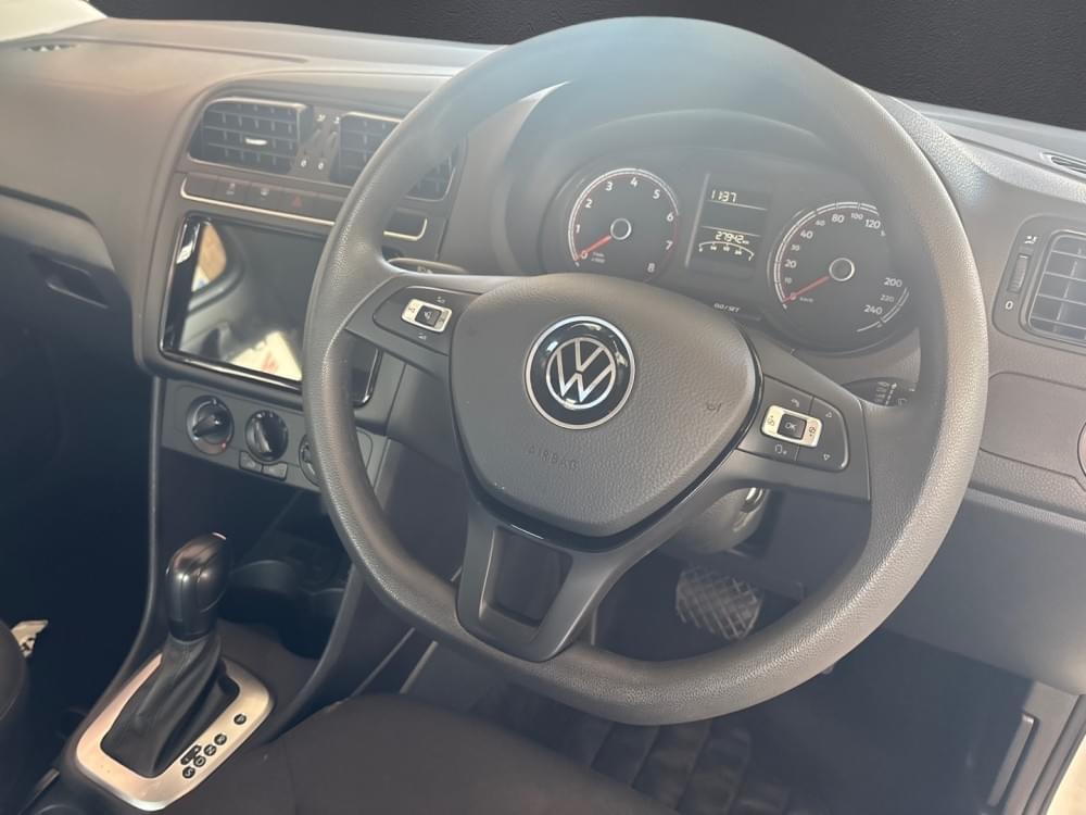 Volkswagen Polo Vivo Hatch 1.6 Comfortline Tiptronic
