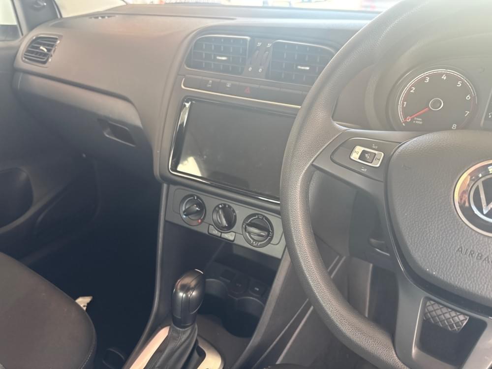 Volkswagen Polo Vivo Hatch 1.6 Comfortline Tiptronic