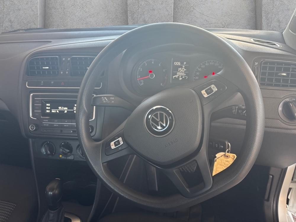 Volkswagen Polo Vivo Hatch 1.6 Comfortline Tiptronic