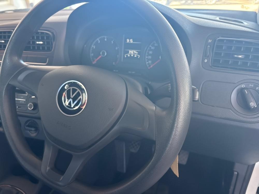 Volkswagen Polo Vivo Hatch 1.4 Trendline