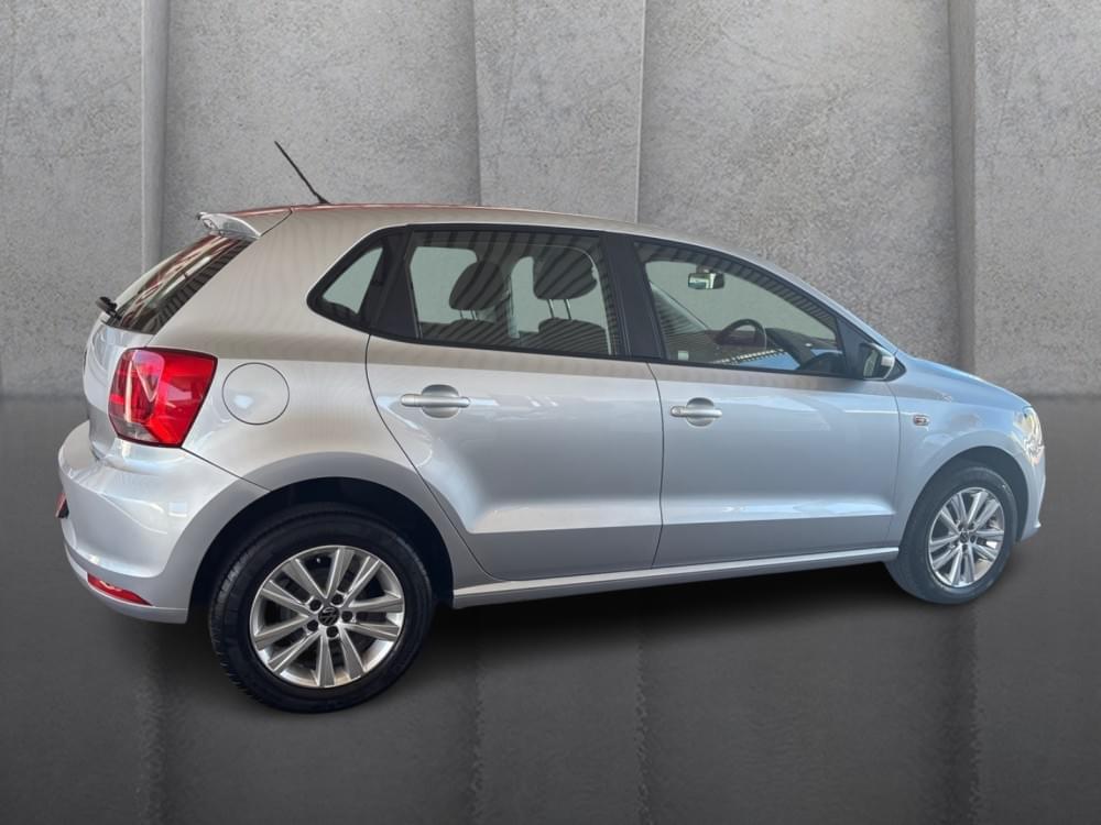 Volkswagen Polo Vivo Hatch 1.6 Comfortline Tiptronic