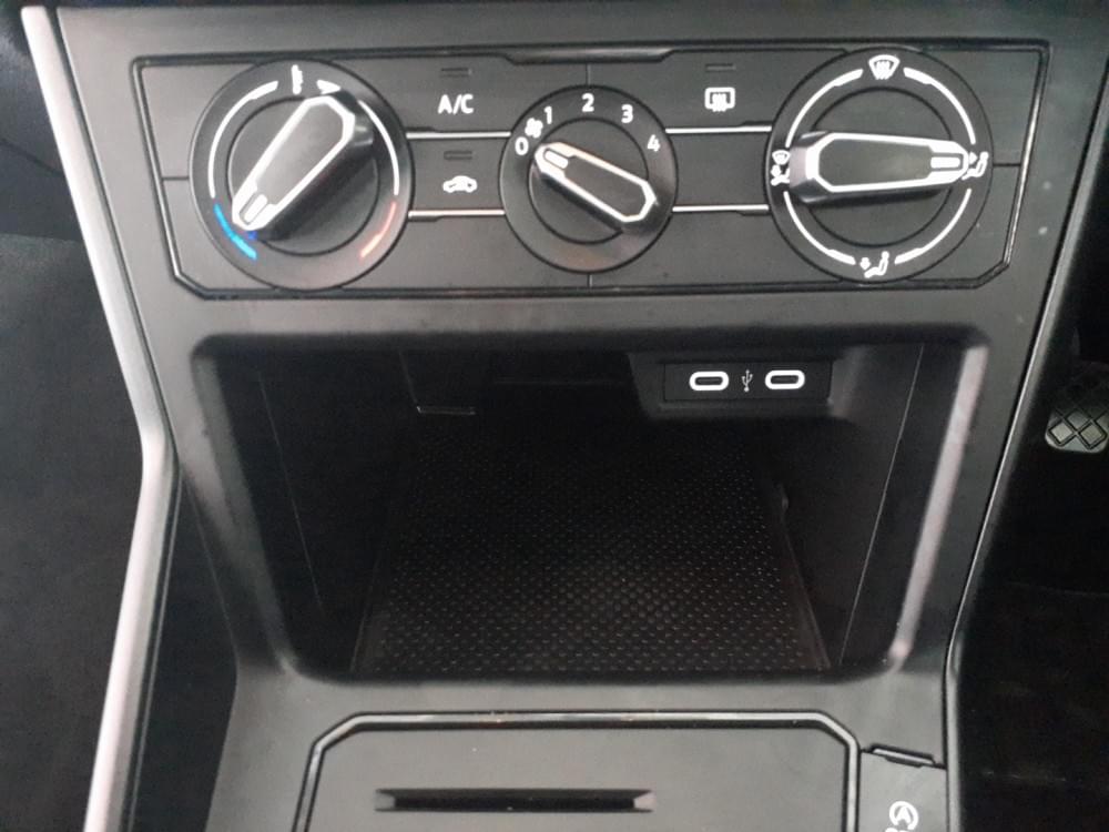 Volkswagen Polo Hatch 1.0 Tsi