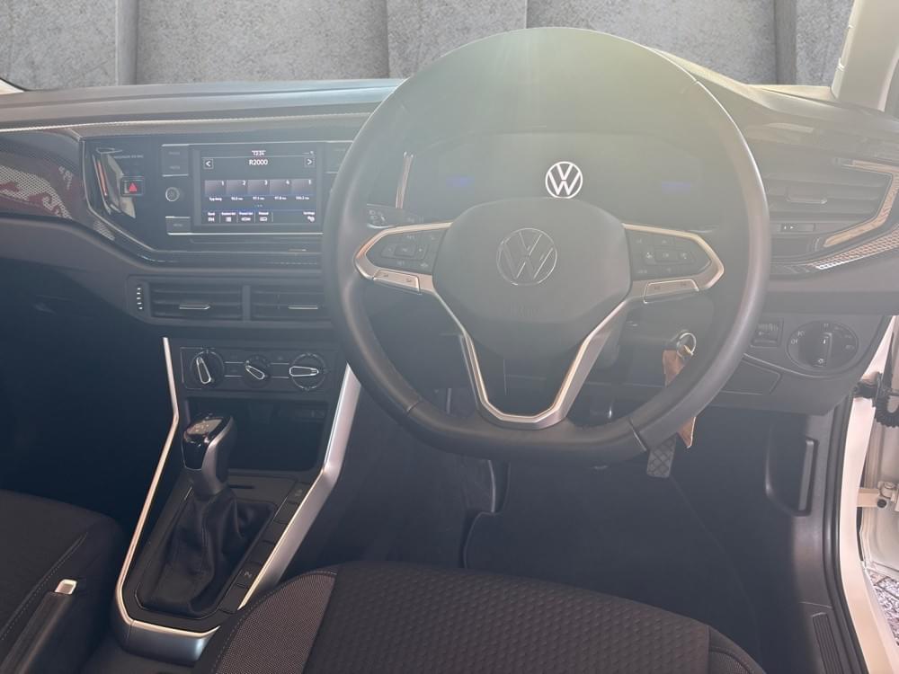 Volkswagen Polo Hatch 1.0 Tsi Life
