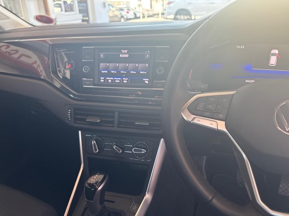 Volkswagen Polo Hatch 1.0 Tsi Life