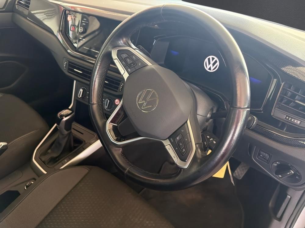 Volkswagen Polo Hatch 1.0 Tsi Life Dsg