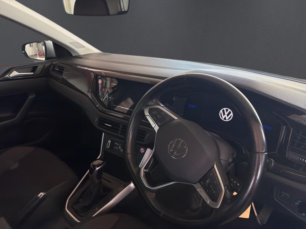 Volkswagen Polo Hatch 1.0 Tsi Life Dsg