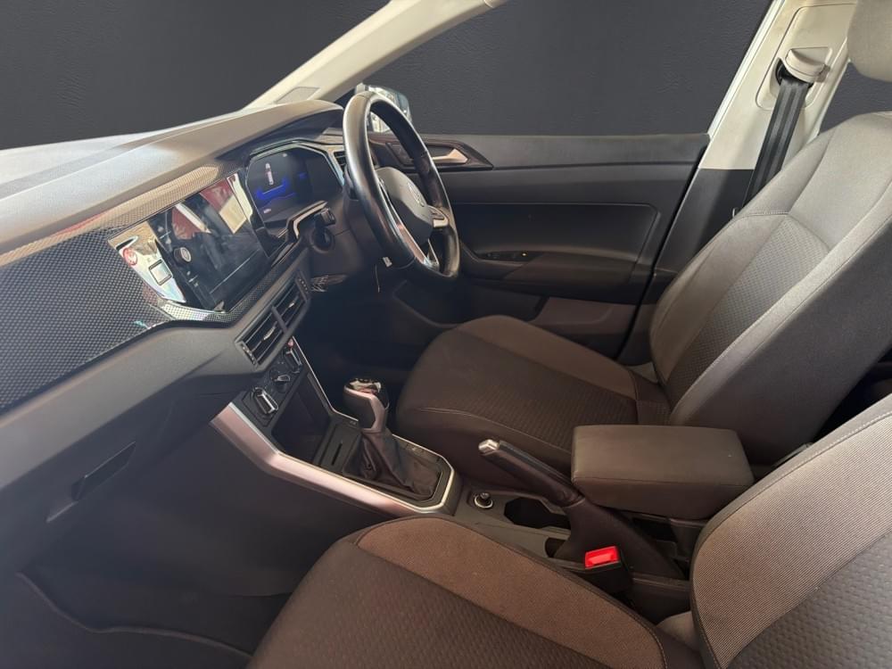 Volkswagen Polo Hatch 1.0 Tsi Life Dsg
