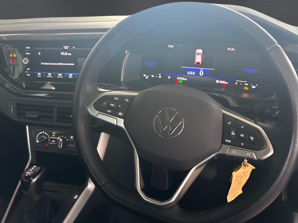 Volkswagen Polo Hatch 1.0 Tsi Life Dsg