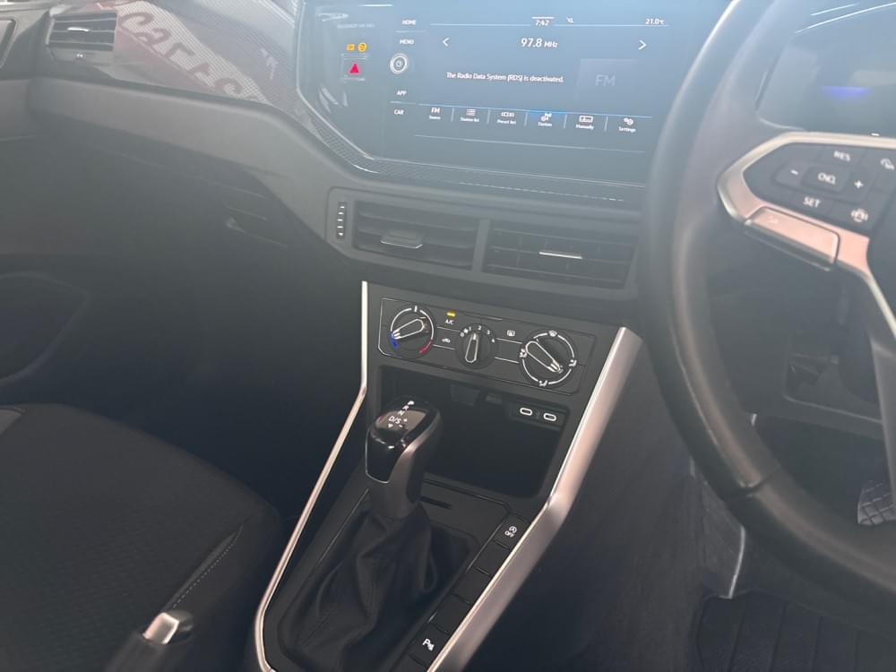 Volkswagen Polo Hatch 1.0 Tsi Life Dsg