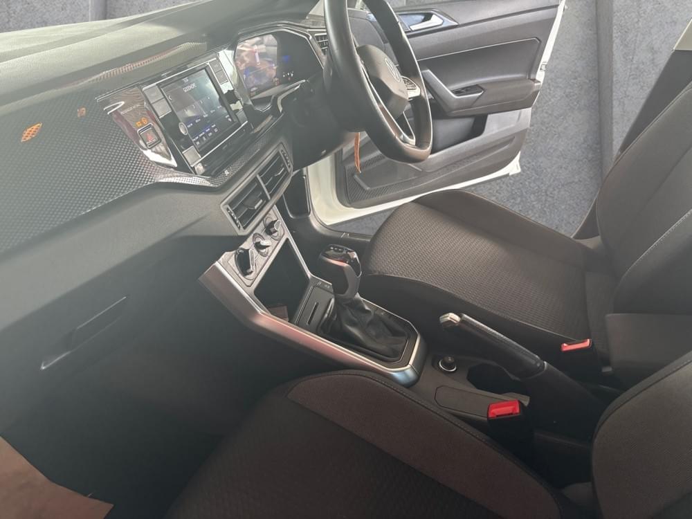 Volkswagen Polo Hatch 1.0 Tsi Life Dsg
