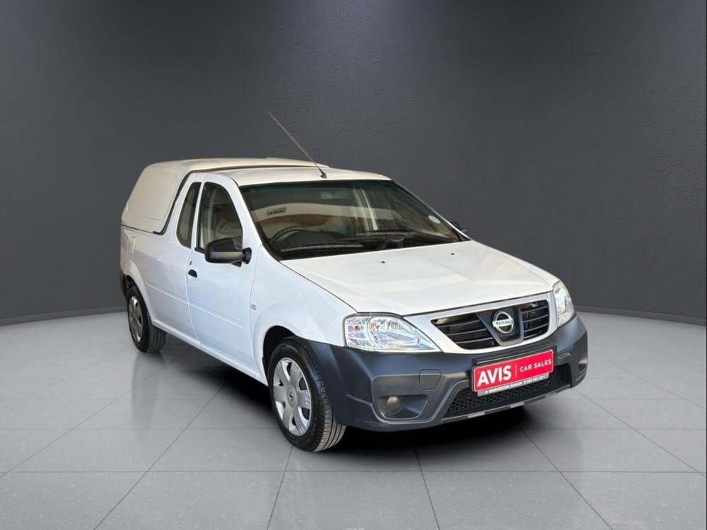 Nissan Np200 1.6 8V Ac Safety Pack