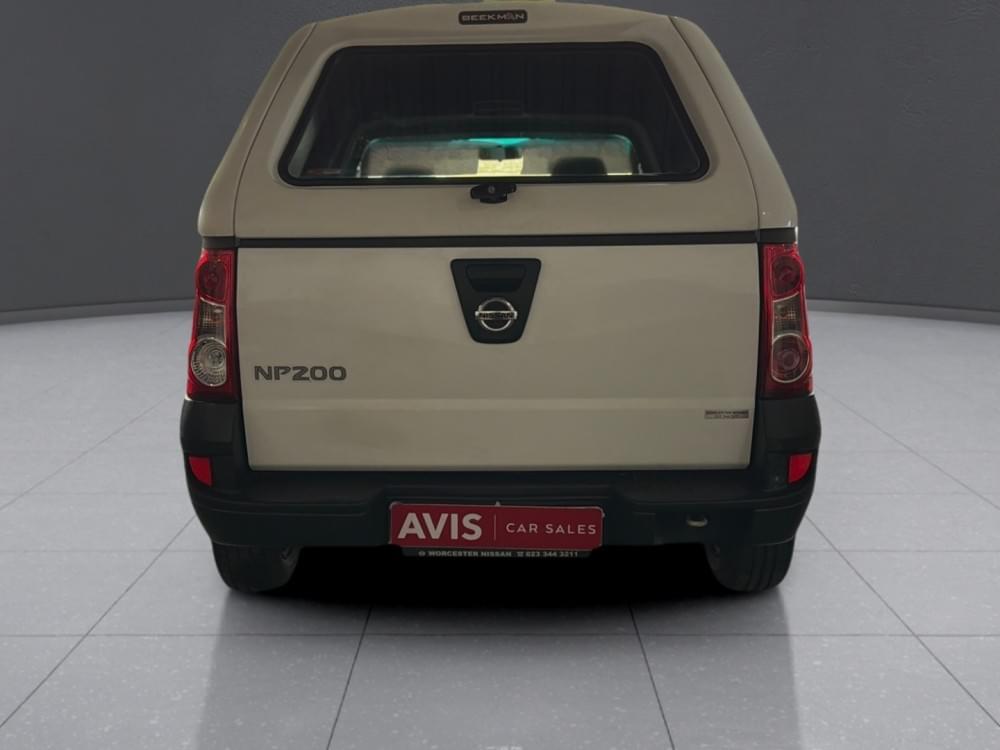 Nissan Np200 1.6 8V Ac Safety Pack
