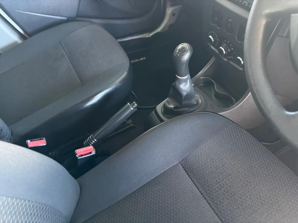 Nissan Np200 1.6 8V Ac Safety Pack