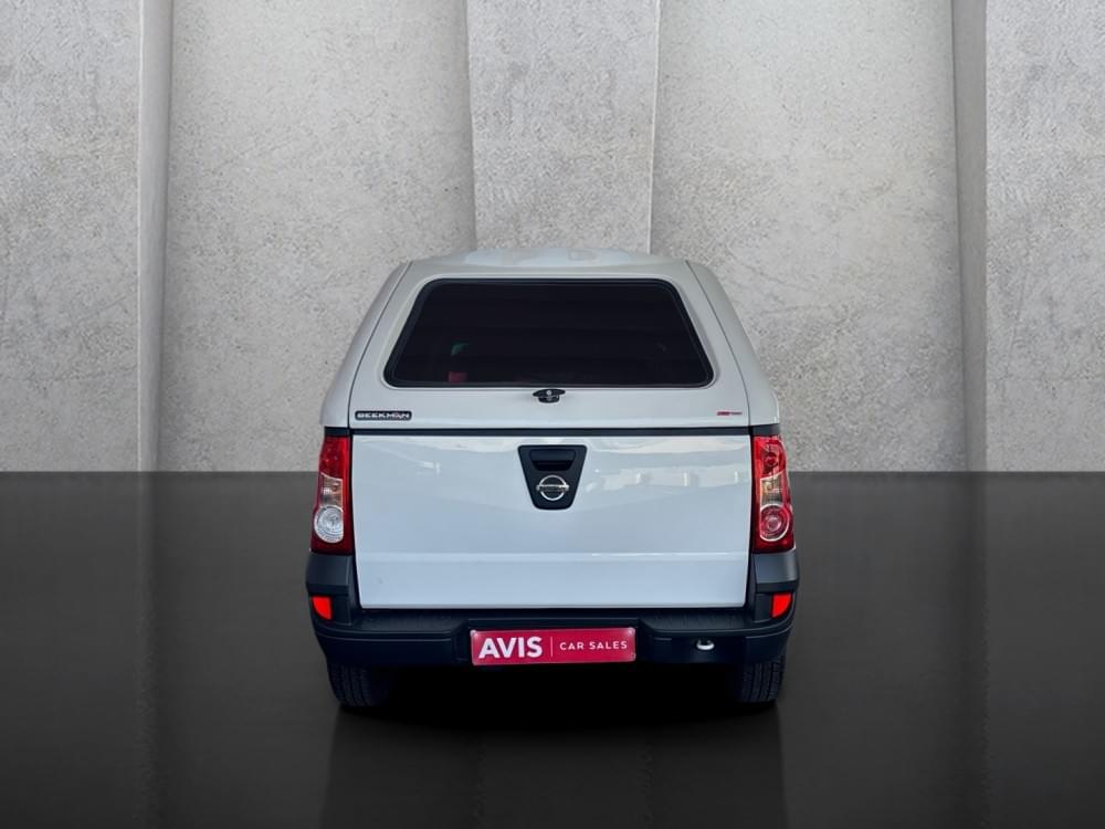 Nissan Np200 1.6 8V Ac Safety Pack