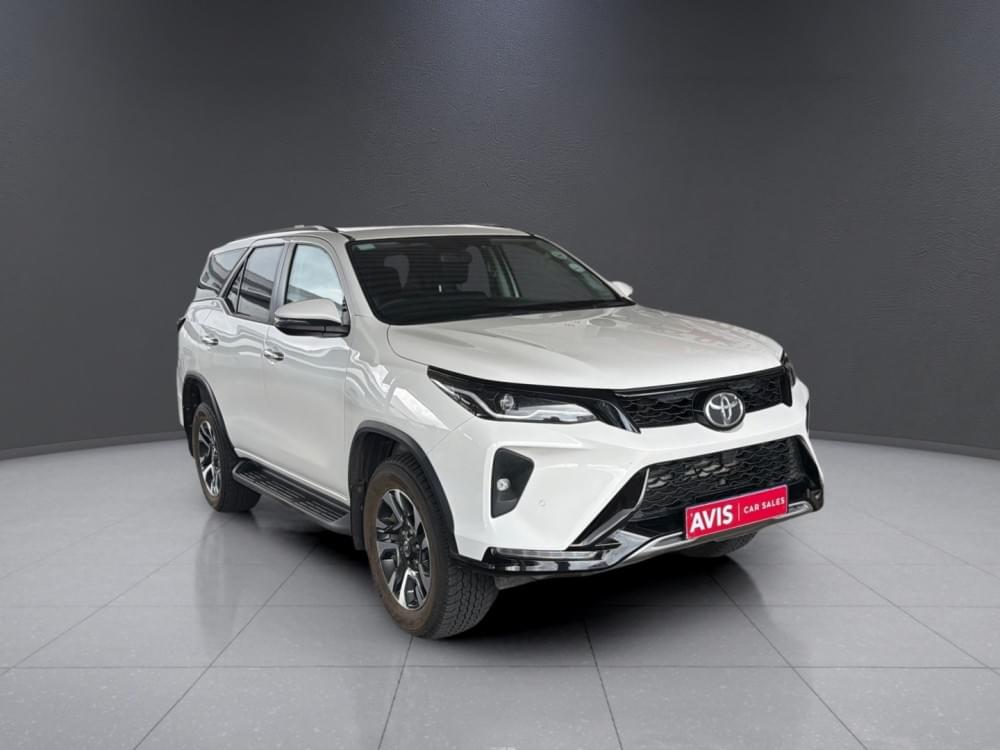 Toyota Fortuner 2.4 Gd-6 Rb At