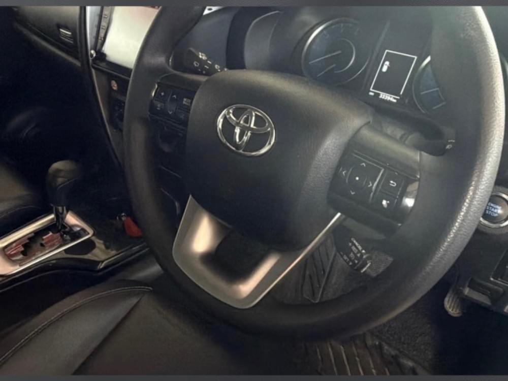 Toyota Fortuner 2.4 Gd-6 Rb At