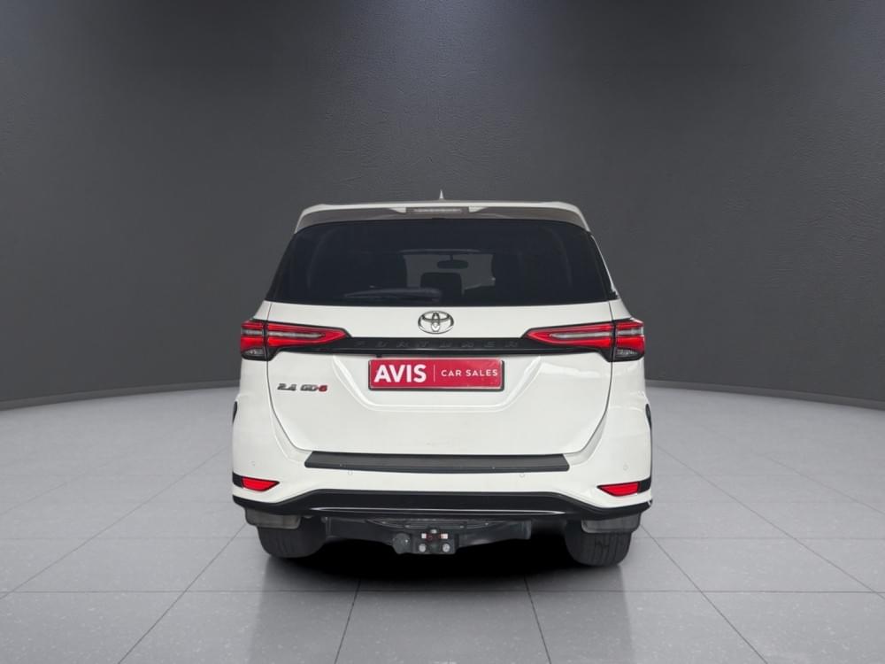 Toyota Fortuner 2.4 Gd-6 Rb 6At