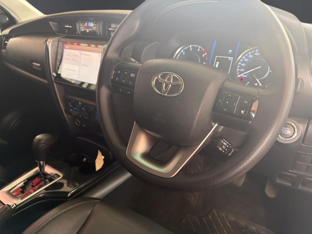 Toyota Fortuner 2.4 Gd-6 Rb 6At