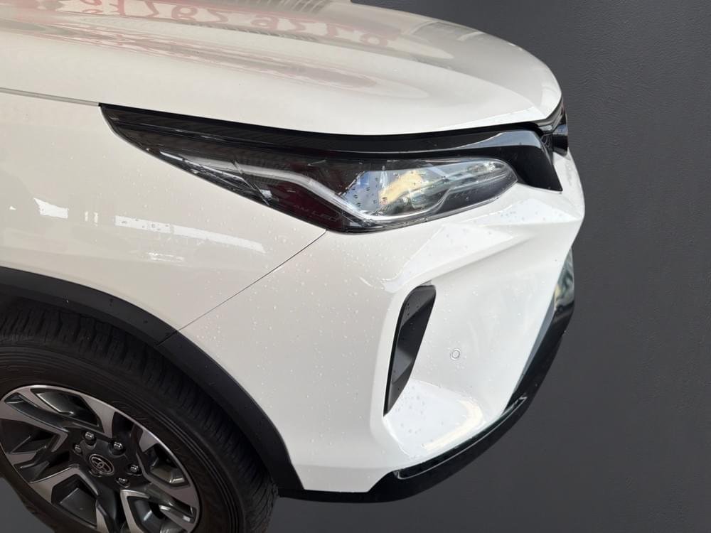 Toyota Fortuner 2.4 Gd-6 Rb 6At