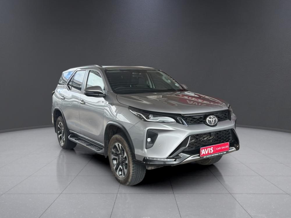 Toyota Fortuner 2.4 Gd-6 Rb At