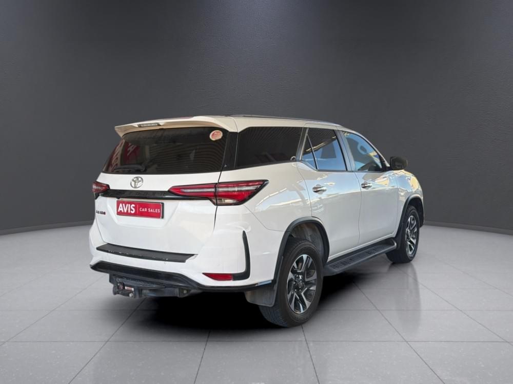 Toyota Fortuner 2.4 Gd-6 Rb 6At