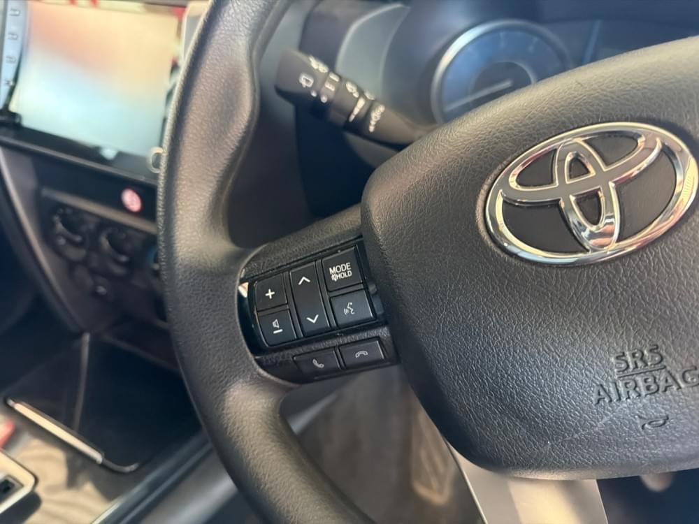 Toyota Fortuner 2.4 Gd-6 Rb 6At