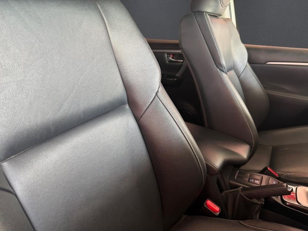 Toyota Fortuner 2.4 Gd-6 Rb 6At