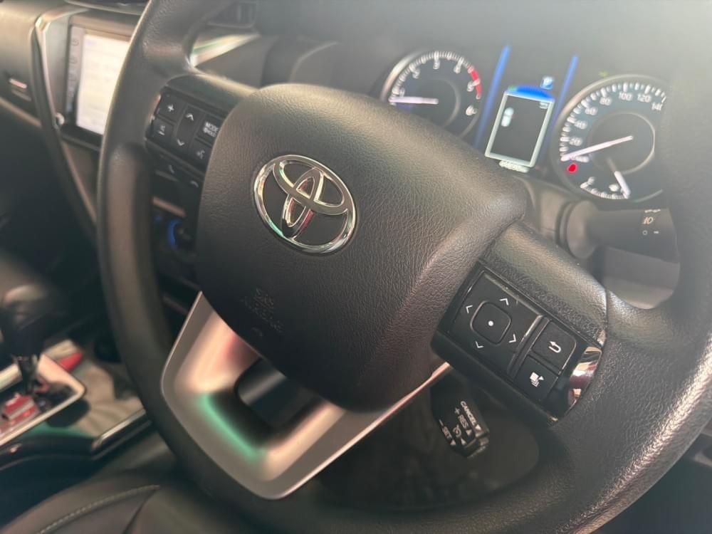 Toyota Fortuner 2.4 Gd-6 Rb 6At
