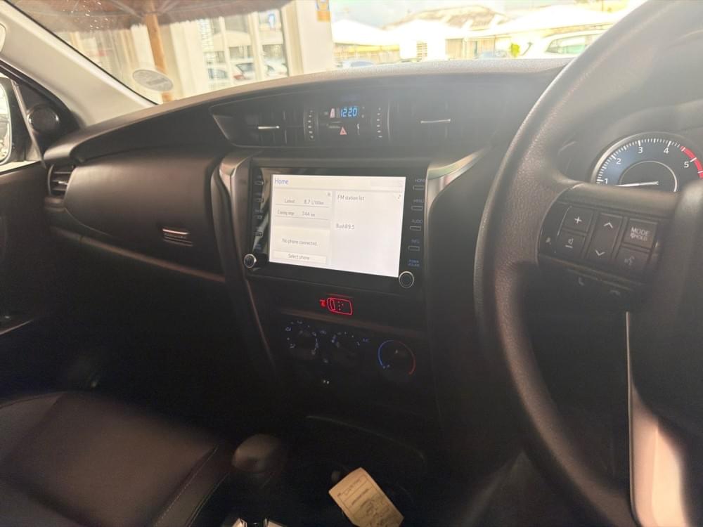 Toyota Fortuner 2.4 Gd-6 Rb 6At