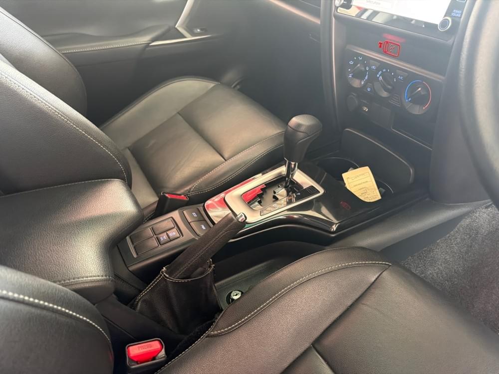 Toyota Fortuner 2.4 Gd-6 Rb 6At