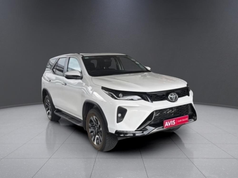 Toyota Fortuner 2.4 Gd-6 Rb At