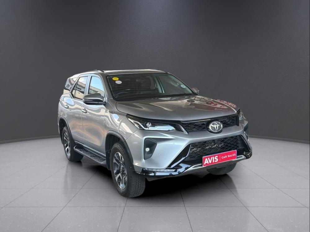 Toyota Fortuner 2.4 Gd-6 Rb At