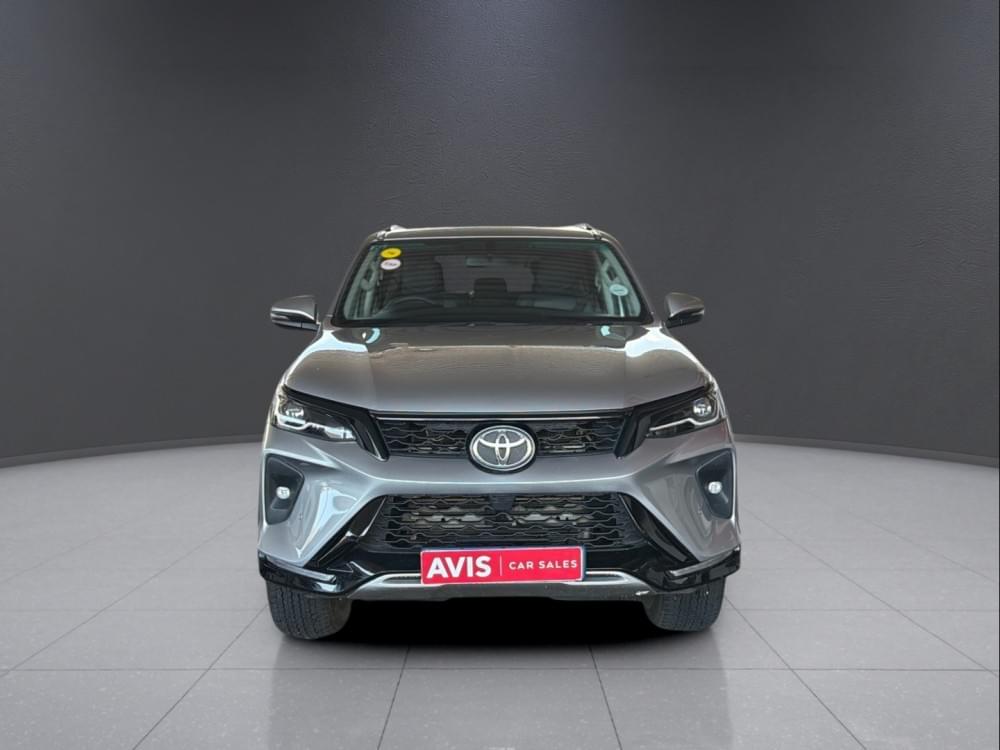 Toyota Fortuner 2.4 Gd-6 Rb At