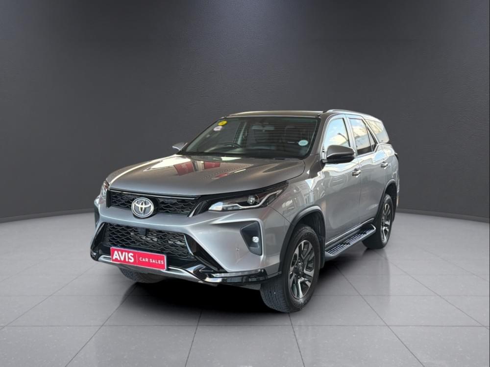 Toyota Fortuner 2.4 Gd-6 Rb At