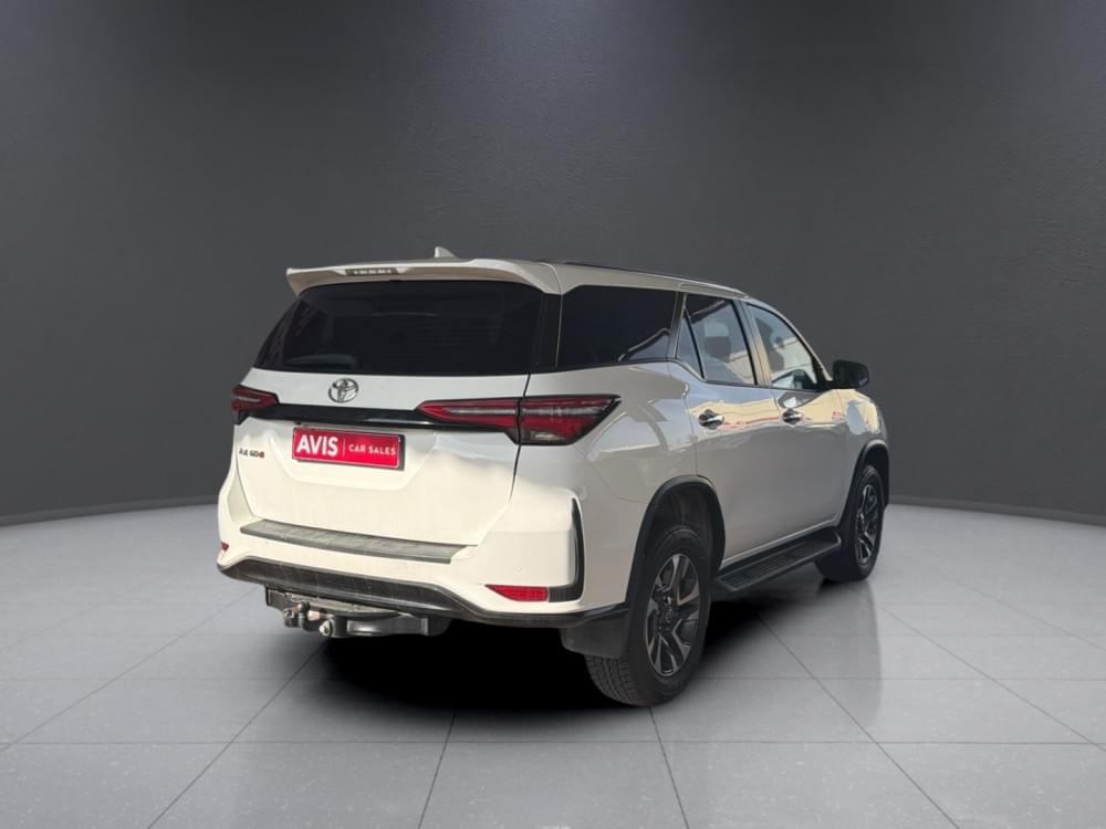 Toyota Fortuner 2.4 Gd-6 Rb 6At