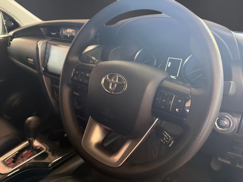Toyota Fortuner 2.4 Gd-6 Rb 6At